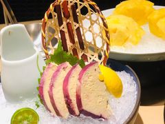 -余欢领鲜火锅(新街口店)