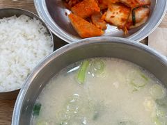 -神仙雪浓汤(明洞店)