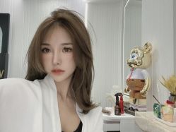 -东秀护肤造型