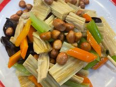 -聚首堂·特色小吃·肘子(什刹海德胜门店)