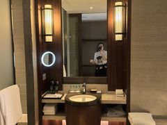 -西双版纳融创皇冠假日度假酒店