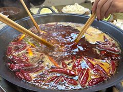 -黄潇洒老火锅(九眼桥宏济巷店)