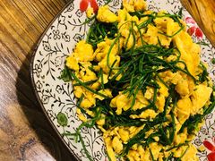 沙葱炒鸡蛋-格日勒阿妈蒙古厨房(大召店)