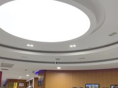 -雅悦齿科(顾村公园店)