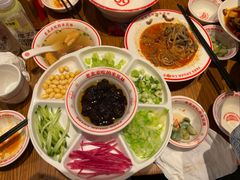 -海碗居老北京炸酱面(增光路店)