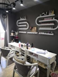 -IDEA·艾蒂尔科技美肤·日式美甲美睫集合店