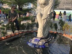 -鱼尾狮公园