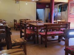 -小锅巴纳西餐厅