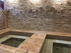 -中家鑫园温泉酒店鑫悦汤泉