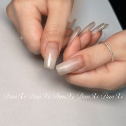 -丹曦·美甲美睫