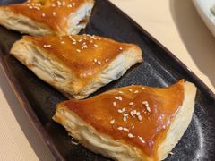 自制子姜叉烧酥-侨美食家·粤菜(体育西路店)