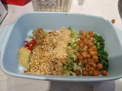 -蛙两只美蛙鱼头火锅(恒茂店)