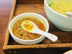 -蟹上黄·蟹黄面·江南糖水(人民广场店)