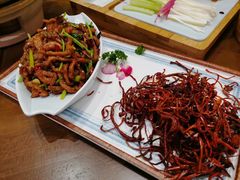 -满园烤鸭·春饼(太原街万达店)