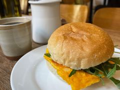 鸡蛋汉堡-Egg•Allday Brunch(襄阳北路店)