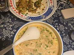 -旺角小渔村·海肠捞饭开创者(环山路店)