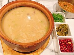 惠来老菜脯筒骨砂锅粥-MR鹅外