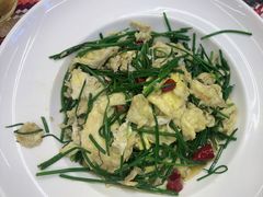 -沙枣树辣子鸡•新疆家常菜(喀什西路店)