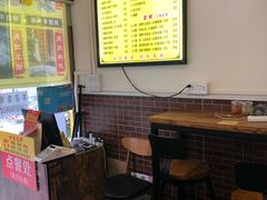 -牛师傅广式药膳牛骨汤美食(江南西店)