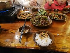 -苗湘食府(十年店)