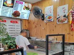 -手擀菠菜面(西康路店)