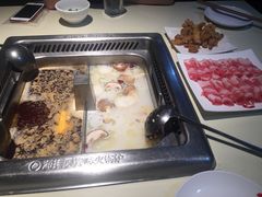 -海底捞火锅(银泰中心店)