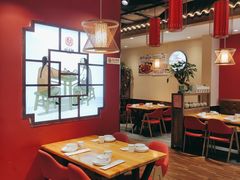 大堂-肘子酥·天津捞面(德云社店)