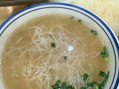-香辉食馆(新兴路店)