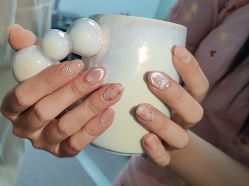 -芊屿芊浔美甲