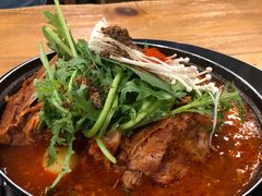 -喇喇排骨火锅·传统韩式脊骨汤(望京西园总店)