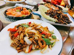 -快乐老家三鲜饺子东北菜(南六中路店)