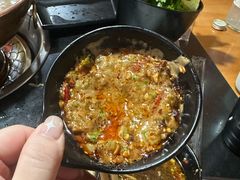 -果松木炭酸菜铜火锅·外婆参鸡汤