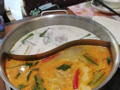 鸳鸯锅底-樾餐厅泰式海鲜火锅(民歌湖店)