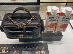 -CHANEL(恒隆广场店)