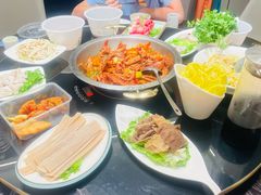 -张大师鸭爪爪特色干锅(南湖店)