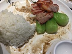 -粤色·老广州茶餐厅(河南商会大厦店)