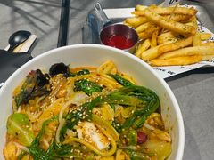 -W COLLECTIVE  DESSERT SHOP