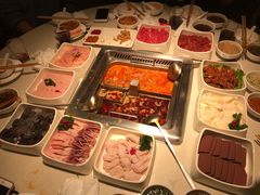 -海底捞火锅鲜切牛肉主题店(长寿路店)