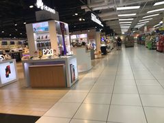 -家乐福(古北店)