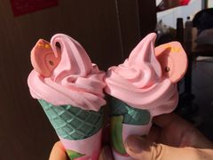 白桃华夫筒冰淇淋-麦当劳(南后街店)