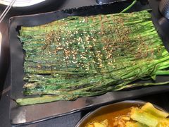 -许哥东北烧烤·铁丳烤串·宫后夹肉(繁花中心店)