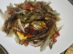 捞汁鱼皮-广东道至正餐厅(区庄店)