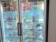 -DQ·蛋糕·冰淇淋(大宁国际商业广场店)