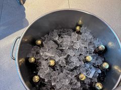 -肥肥虾庄·金牌油焖大虾(汉街SKP店)