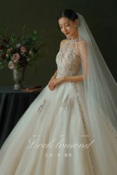 -乐派诗婚纱摄影