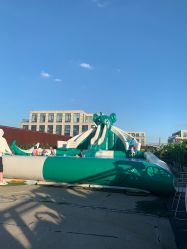 -小蜜蜂农场(凯德七宝购物广场店)