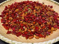 -万重锦·人文川菜馆(骡马市店)