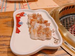 精品猪五花-肉魁屋·烧肉·烧鸟·酒场(高新店)