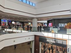 -杉杉奥特莱斯广场(哈尔滨店)