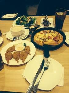 -必胜客(百联又一城店)